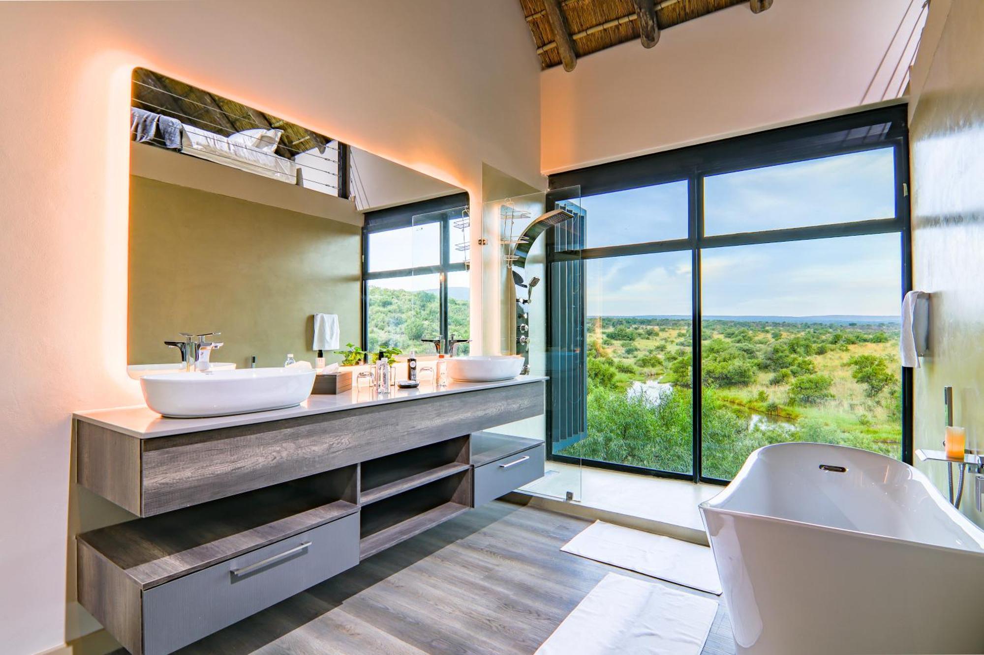 Cliffhanger Lodge Mabula Game Reserve Exteriör bild